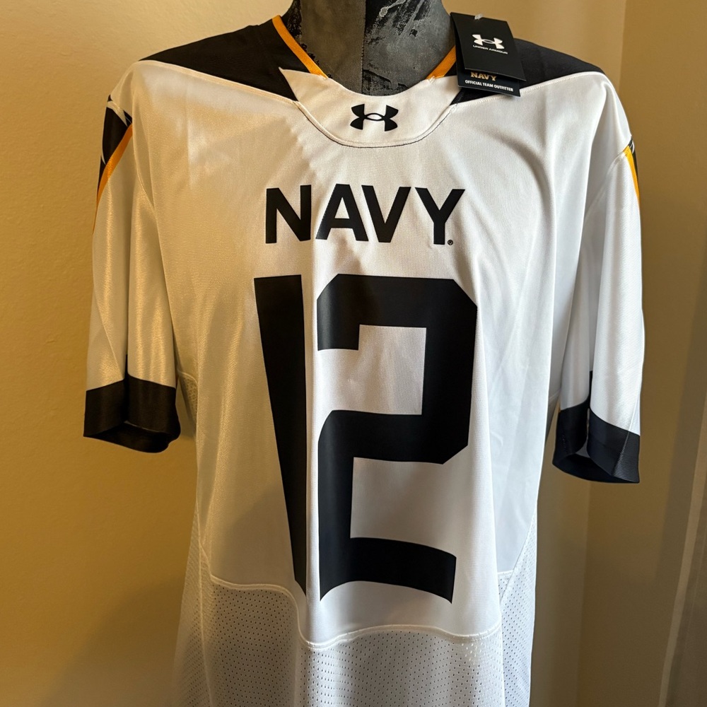 Men's Under Armour White Navy Midshipmen
2024 Rivalry Replica Jersey